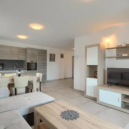 Apartments Filipovic Medulin Exterior photo