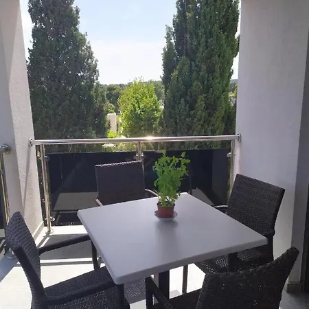 Apartments Filipovic Medulin Exterior photo