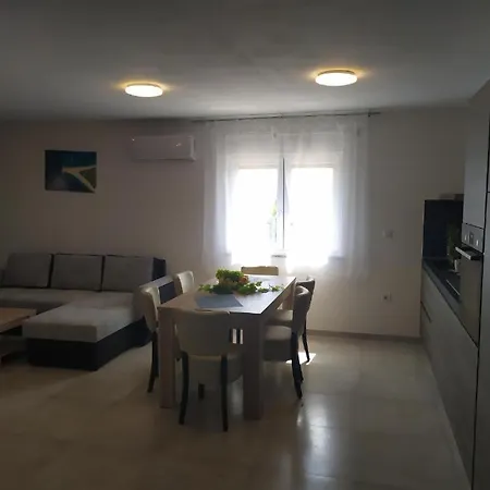 Apartments Filipovic Medulin Exterior photo